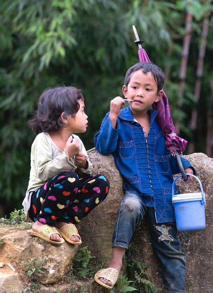 Save River through Song: Movement towards saving the Buriganga from grabbing and pollution